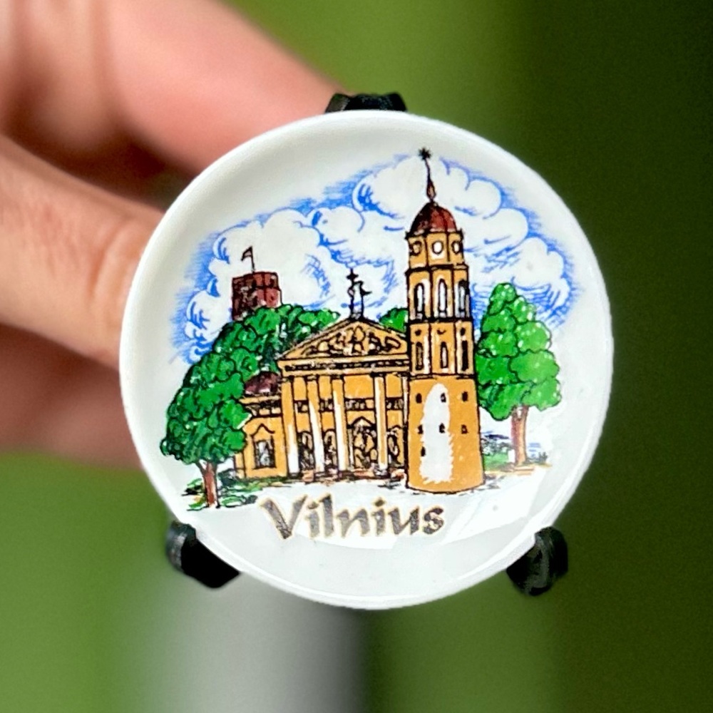 Mini Elegant Dainty Landmark Vilnius Mini Plate On Easel Decorative Accent